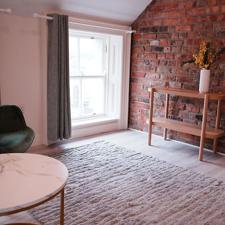 Spire Entire Attic Apartment No Kitchen Dublin Exterior foto